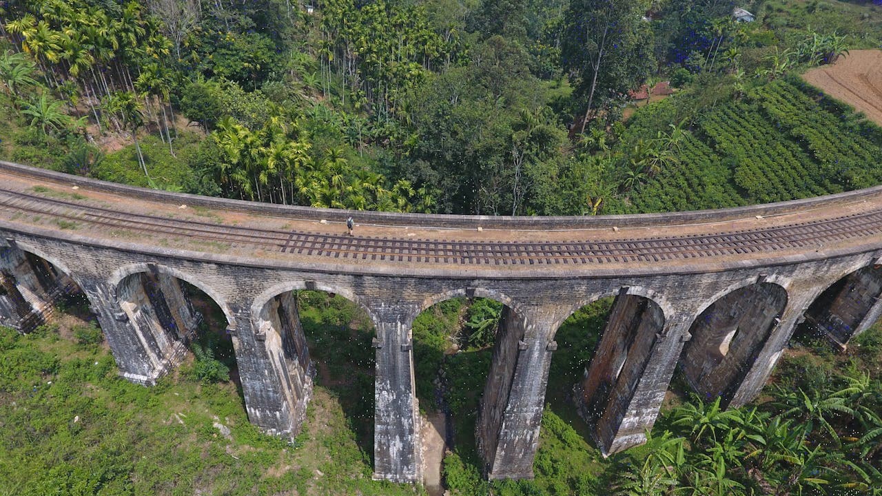 Wide shot of the Nine Arch Bridge